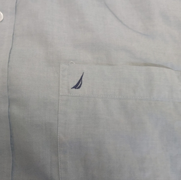 Nautica Button Up Shirt Adults Men's Large 18" Collar Long Sleeve Light Blue - Picture 3 of 7